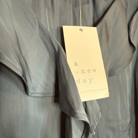 NWT A NEW DAY pewter silver bell sleeve faux wrap blouse Medium - Picture 4 of 7